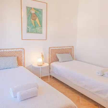 T2 Qta Amoreira E Piscina Alvor